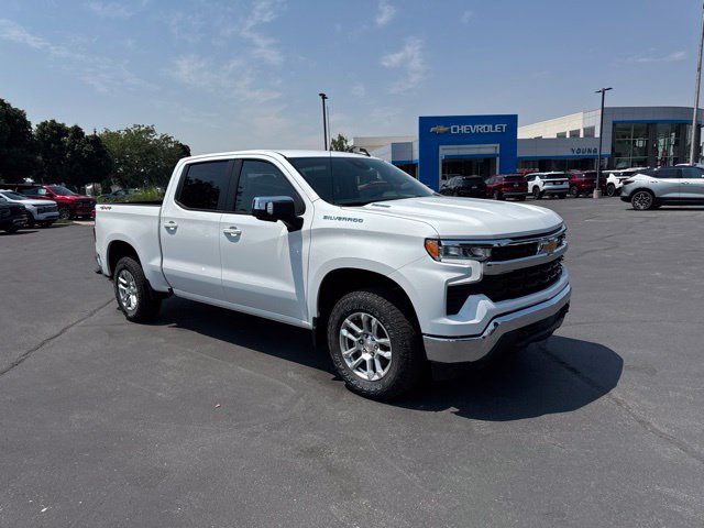 New 2026 Chevrolet Silverado 1500 LT w/1LT Truck Crew Cab