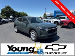 2025 Chevrolet Trax LS SUV