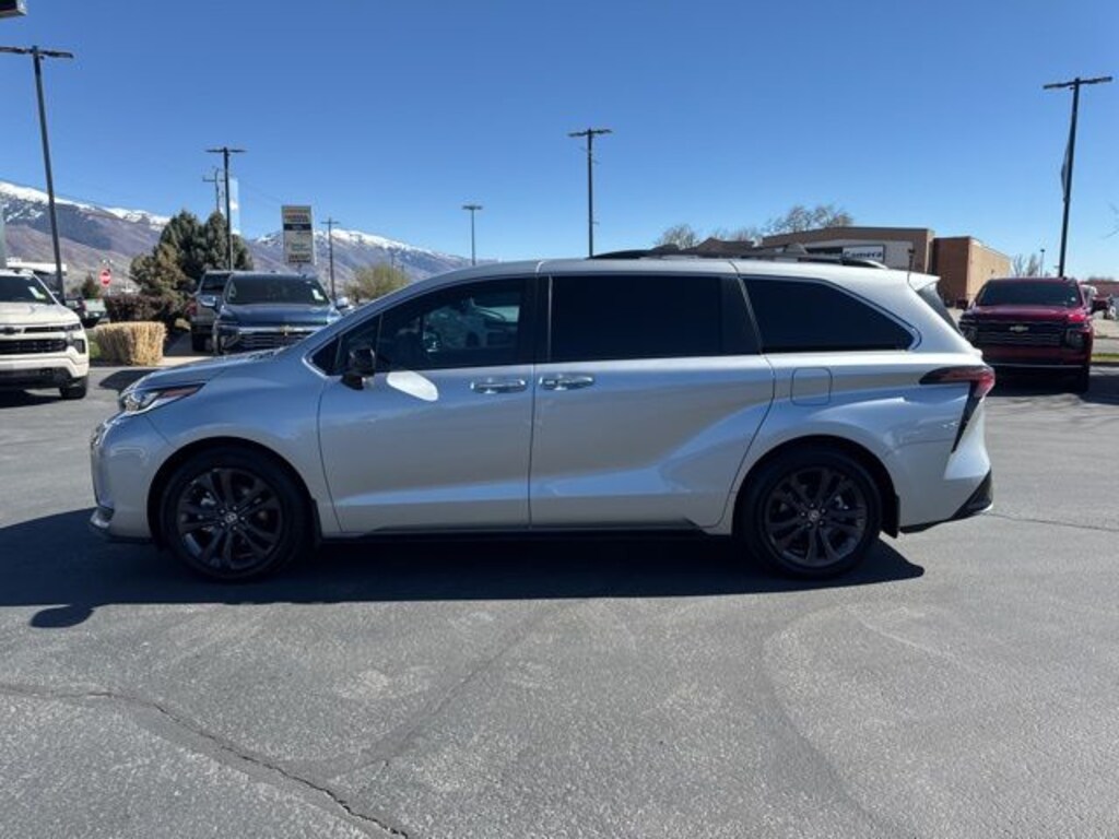 Certified 2024 Toyota Sienna XSE 7 Passenger Van Passenger Van