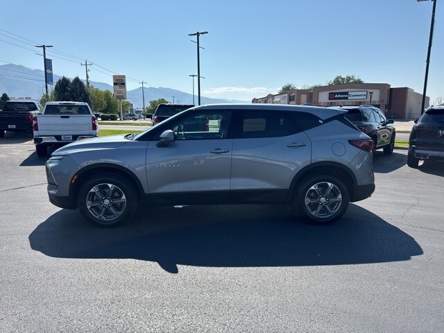 2023 Chevrolet Blazer 2LT photo 4