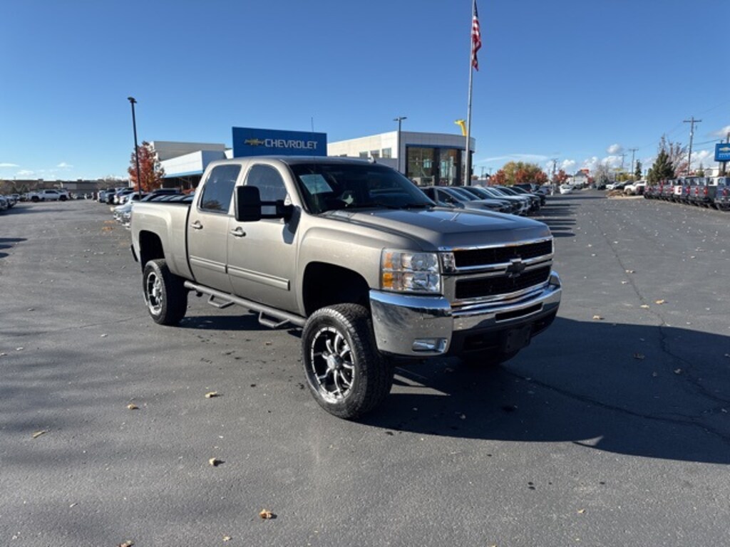 Used 2009 Chevrolet Silverado 2500HD Truck Crew Cab