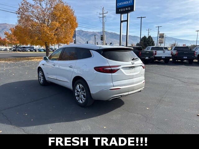 2019 Buick Enclave Avenir photo 2