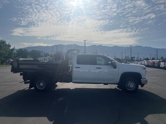 2025 Chevrolet Silverado 3500 HD Work Truck - Photo 4