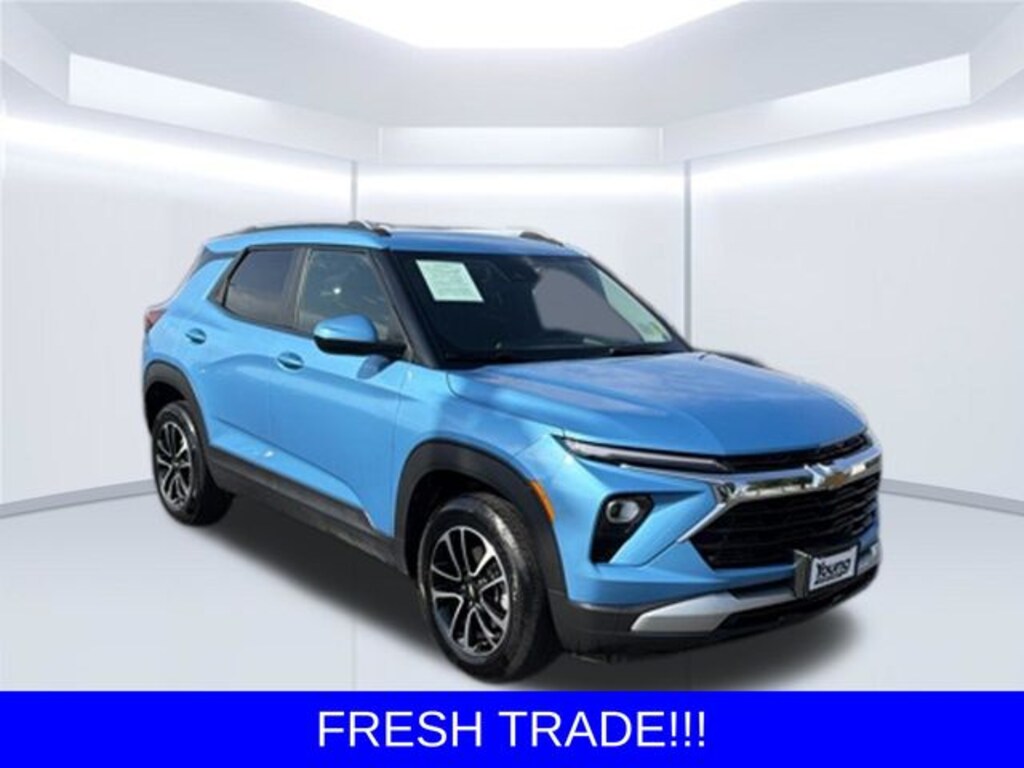 Used 2025 Chevrolet Trailblazer LT SUV