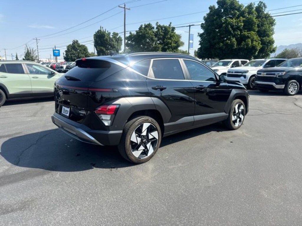 Used 2024 Hyundai Kona Limited SUV