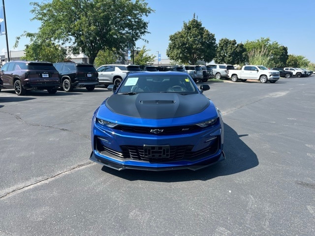 2021 Chevrolet Camaro 1SS photo 2