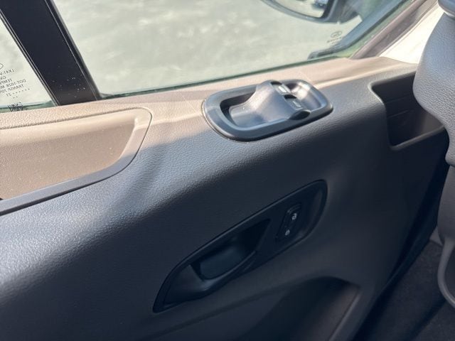 2021 Ford Transit Passenger Van XLT - Photo 22