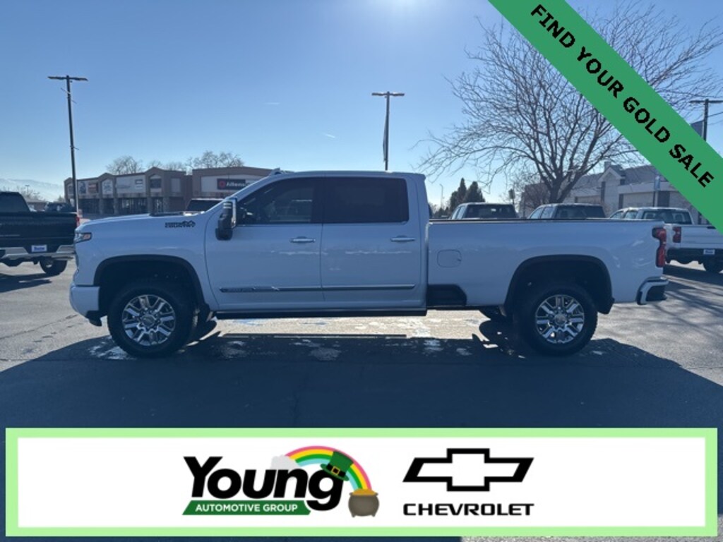 New 2026 Chevrolet Silverado 3500HD High Country Truck Crew Cab