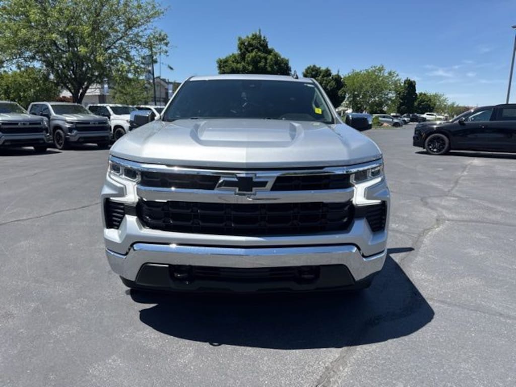 Used 2022 Chevrolet Silverado 1500 LT w/1LT Truck Crew Cab