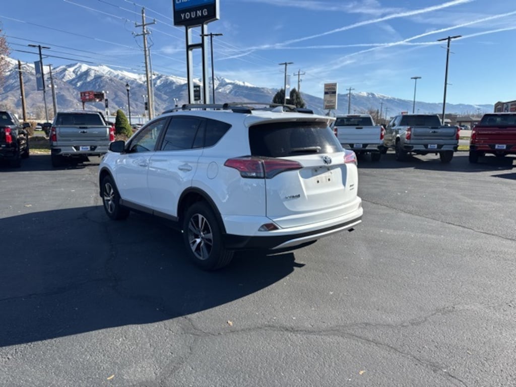 Used 2017 Toyota RAV4 XLE SUV