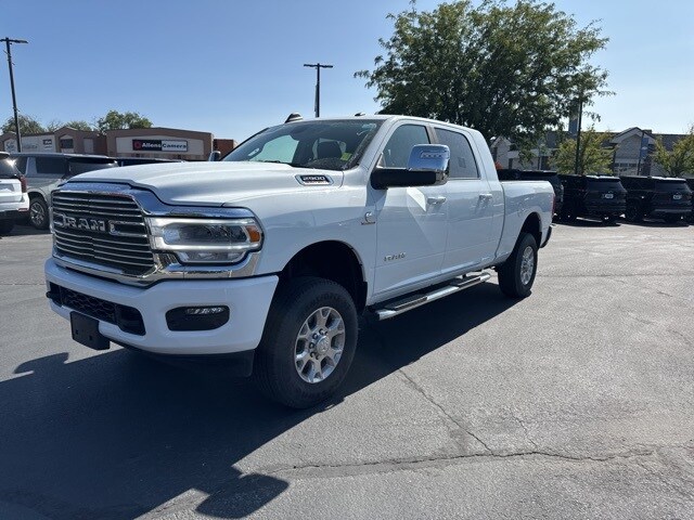 2024 Ram 2500 Laramie photo 3