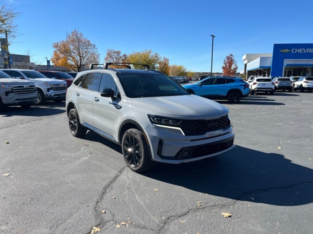 Used 2023 Kia Sorento SX SUV