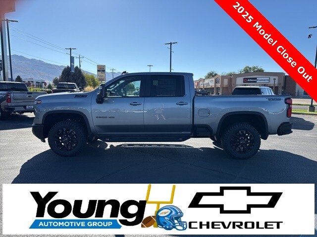 2025 Chevrolet Silverado 2500HD LT photo 4