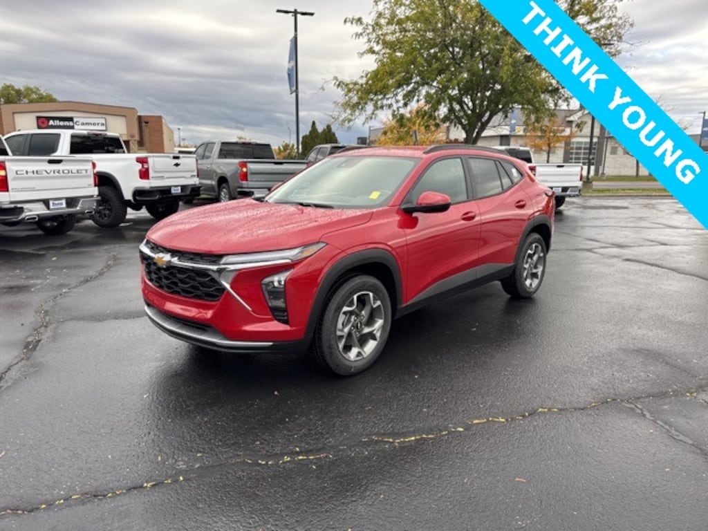 New 2026 Chevrolet Trax LT SUV