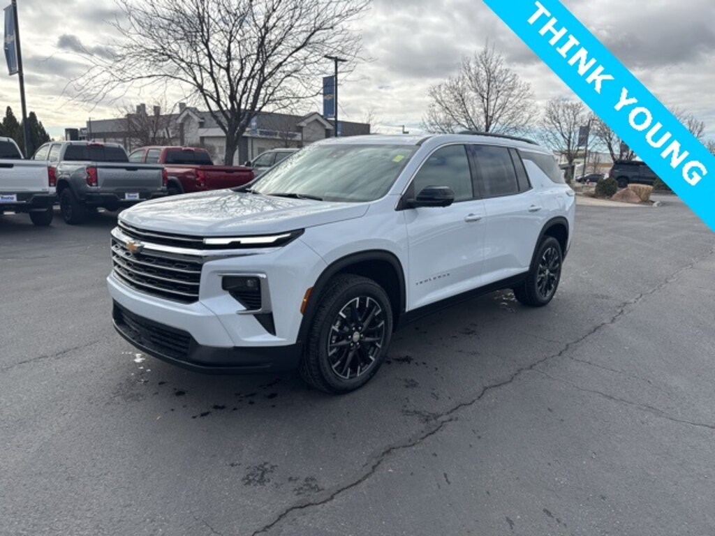 New 2026 Chevrolet Traverse LT SUV