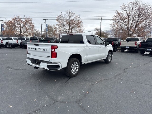 2025 Chevrolet Silverado 1500 RST photo 4