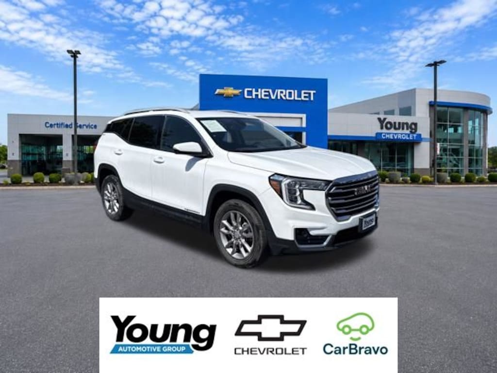 Used 2024 GMC Terrain SLT SUV