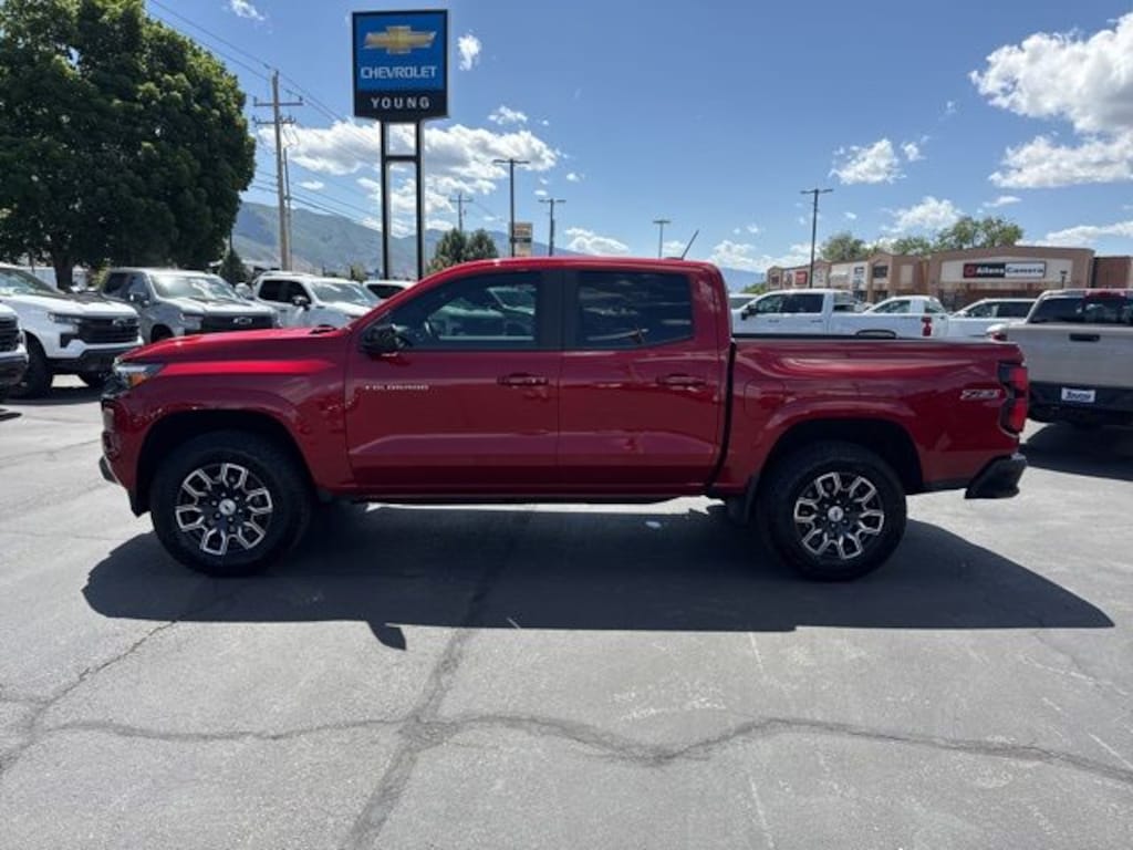 Used 2024 Chevrolet Colorado Z71 Truck Crew Cab