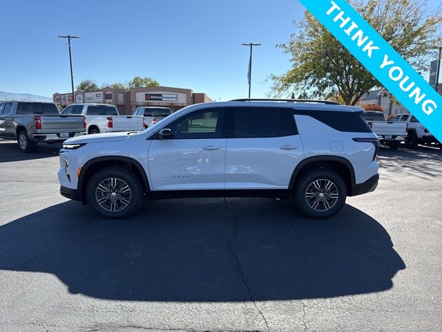 2026 Chevrolet Traverse photo 3