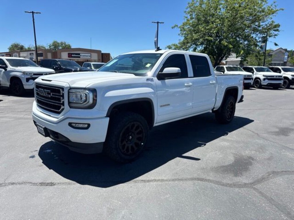 Used 2018 GMC Sierra 1500 SLE Truck Crew Cab