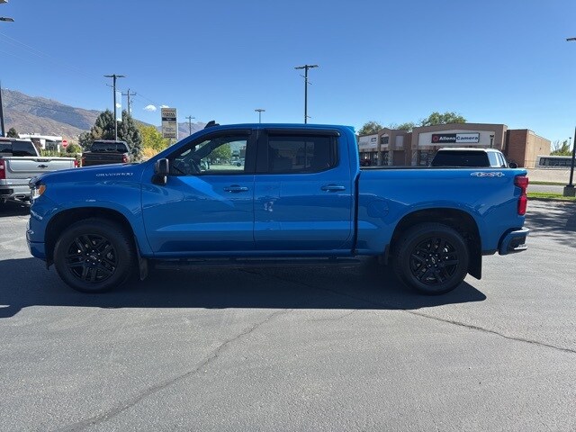 2024 Chevrolet Silverado 1500 RST photo 4