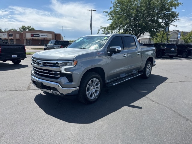 2024 Chevrolet Silverado 1500 LTZ photo 2