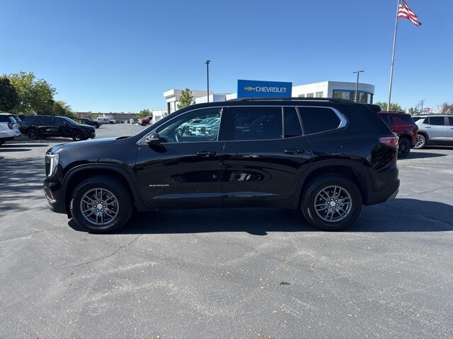 2025 Gmc Acadia Elevation photo 3
