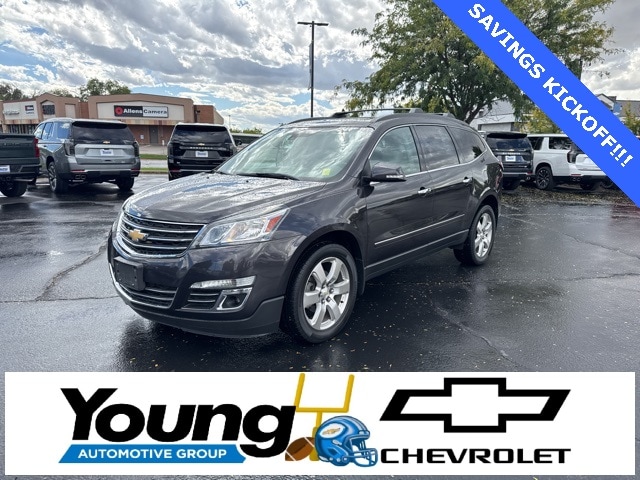 2017 Chevrolet Traverse Premier photo 3