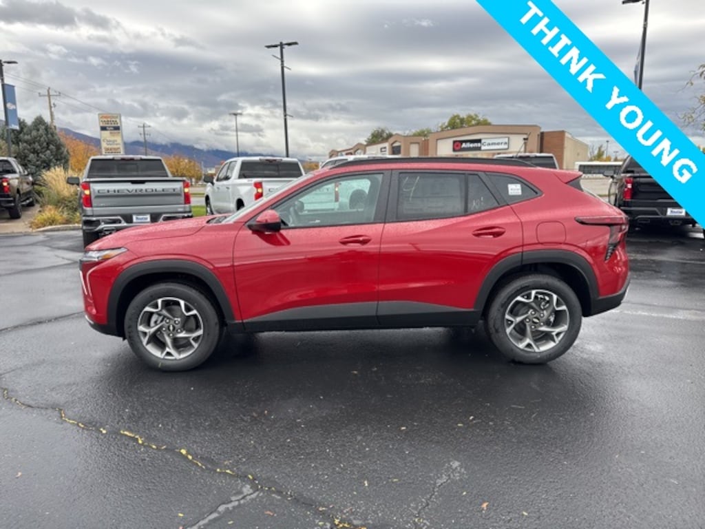 New 2026 Chevrolet Trax LT SUV