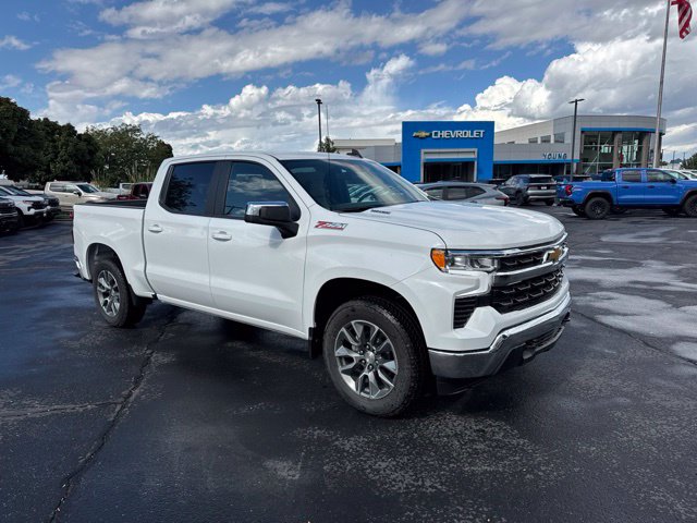 New 2026 Chevrolet Silverado 1500 LT w/1LT Truck Crew Cab