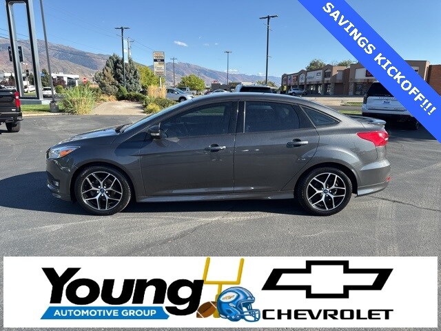 2015 Ford Focus SE photo 4