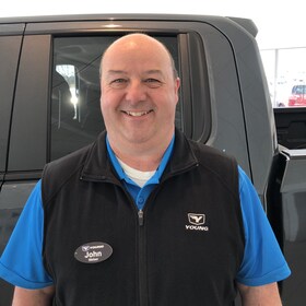 Staff member John Weber from ID_540d3073a42e