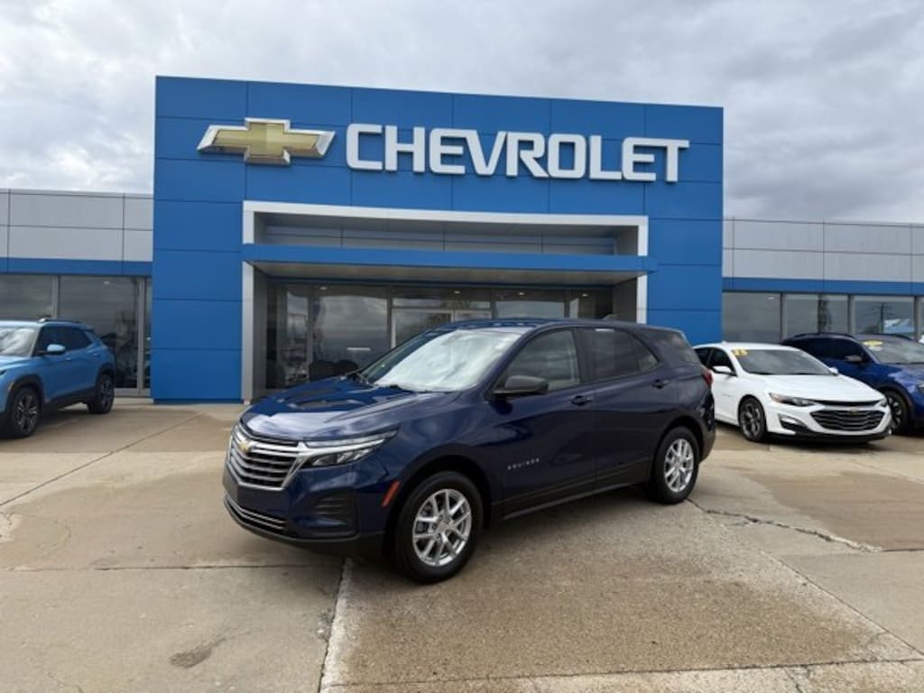 Used 2023 Chevrolet Equinox LS SUV