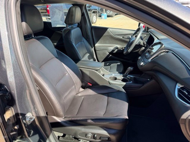 2017 Chevrolet Malibu 1LT - Photo 17