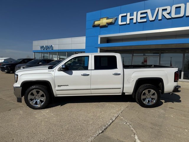 Used 2018 GMC Sierra 1500 SLT with VIN 3GTU2NER0JG411301 for sale in Saint Johns, MI