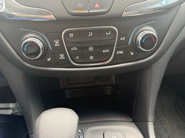 2023 Chevrolet Equinox LT - Photo 26