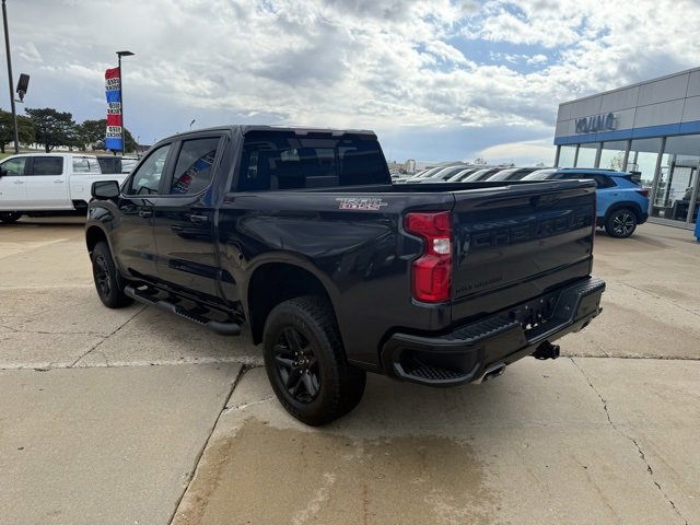 2022 Chevrolet Silverado 1500 LT Trail Boss photo 3