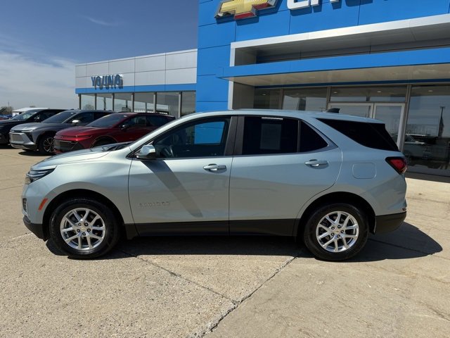 Used 2022 Chevrolet Equinox LT with VIN 2GNAXUEV7N6141245 for sale in Saint Johns, MI