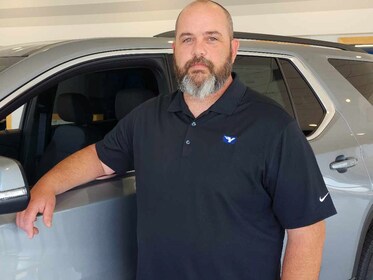 Staff member Mike Harter from ID_2fbaf989f8c7