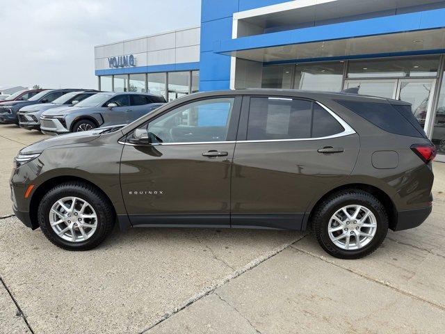 Used 2024 Chevrolet Equinox LT with VIN 3GNAXUEG7RL205383 for sale in Saint Johns, MI