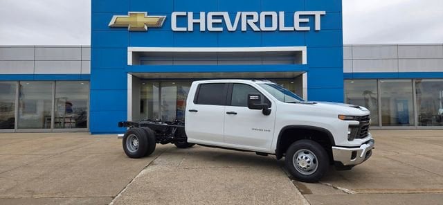 2026 Chevrolet Silverado 3500 Chassis Cab