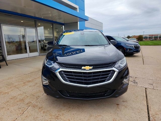 Used 2020 Chevrolet Equinox LT with VIN 3GNAXJEV2LL305539 for sale in Saint Johns, MI