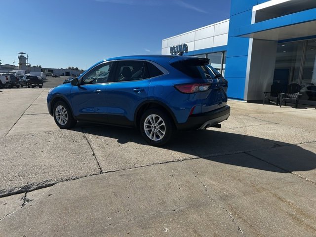 2021 Ford Escape SE photo 3