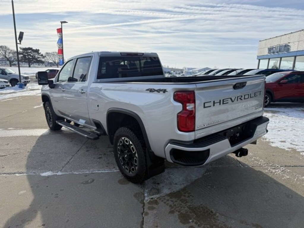 Used 2022 Chevrolet Silverado 2500 HD High Country Truck