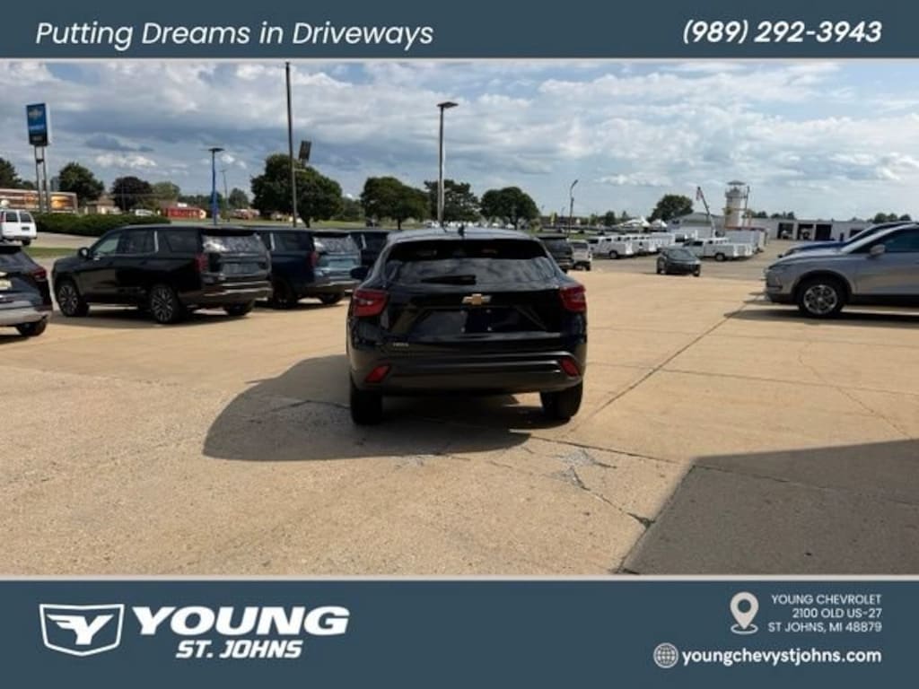 Used 2024 Chevrolet Trax LS SUV