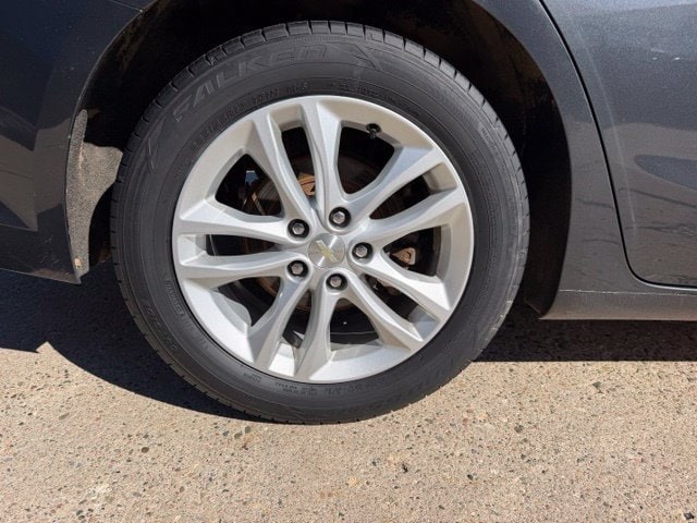 2017 Chevrolet Malibu 1LT - Photo 16