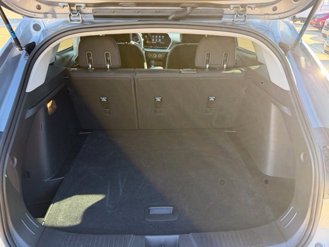 2024 Chevrolet Trax LS - Photo 33