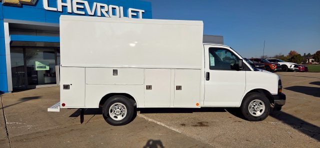 New 2026 Chevrolet Express Cutaway 3500 1WT Cutaway Van