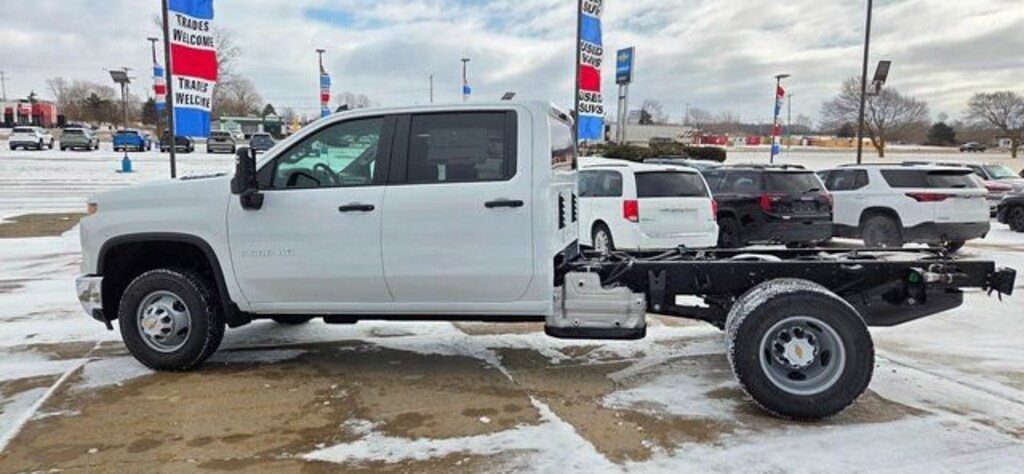 New 2026 Chevrolet Silverado 3500 HD Chassis Cab Work Truck Truck