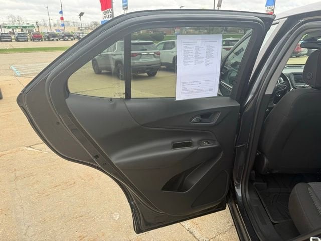 2023 Chevrolet Equinox LT - Photo 14